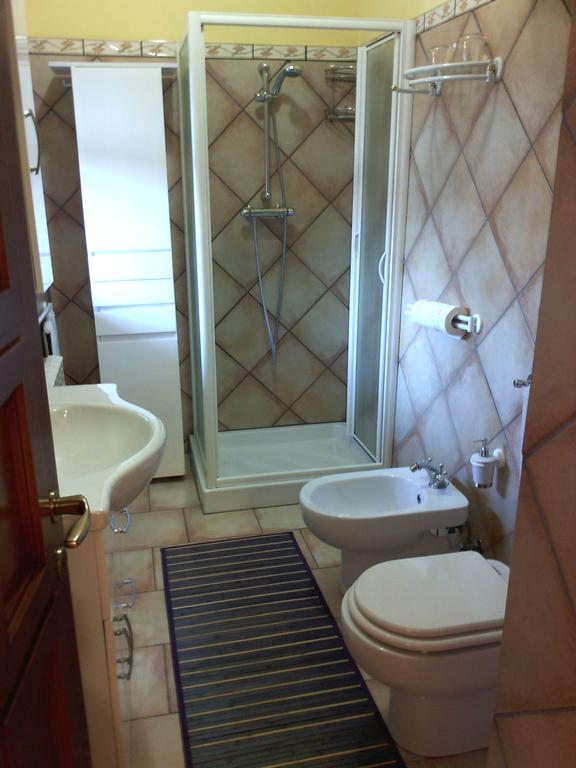 Eli'S House Apartment Bolzano Novarese ภายนอก รูปภาพ