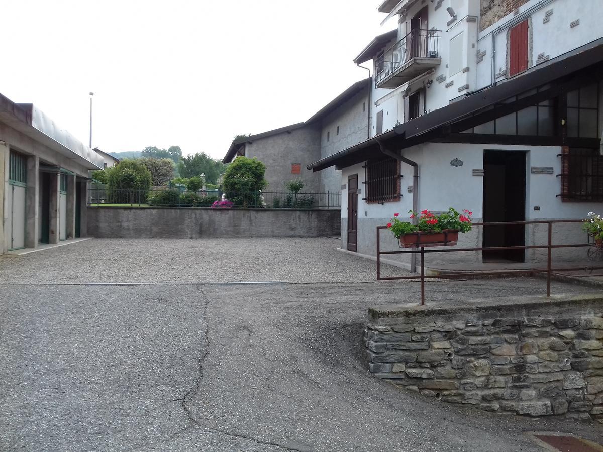 Eli'S House Apartment Bolzano Novarese ภายนอก รูปภาพ
