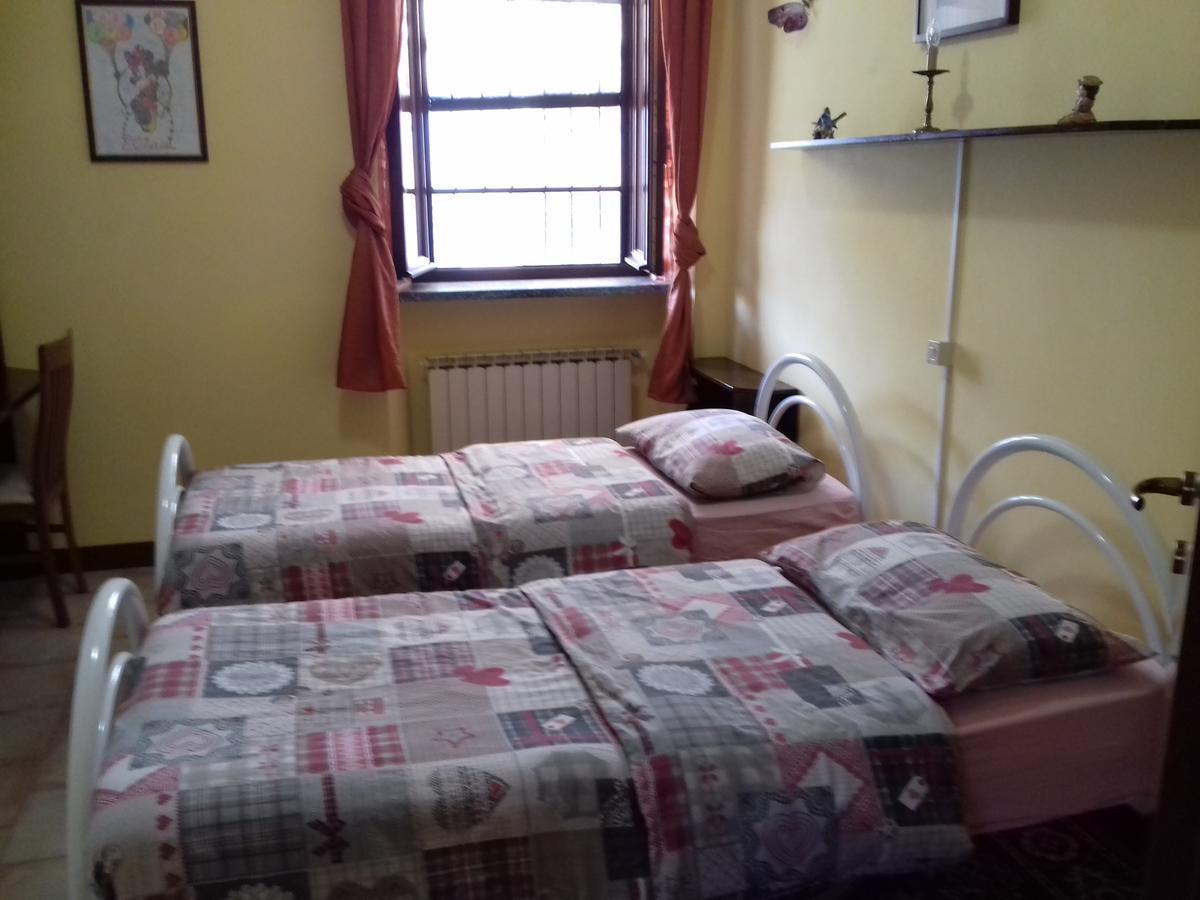 Eli'S House Apartment Bolzano Novarese ภายนอก รูปภาพ