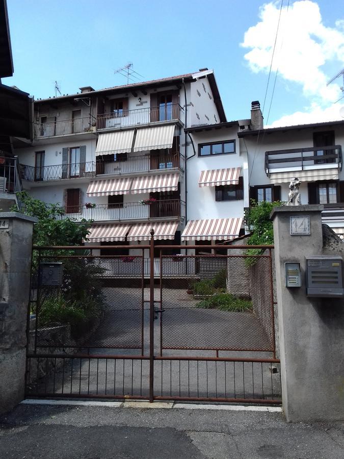Eli'S House Apartment Bolzano Novarese ภายนอก รูปภาพ
