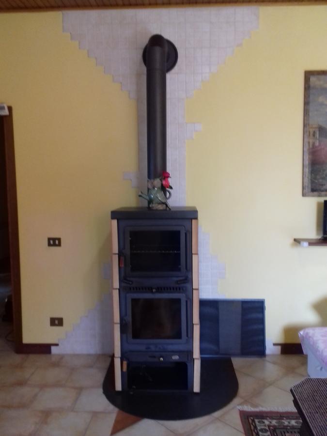 Eli'S House Apartment Bolzano Novarese ภายนอก รูปภาพ