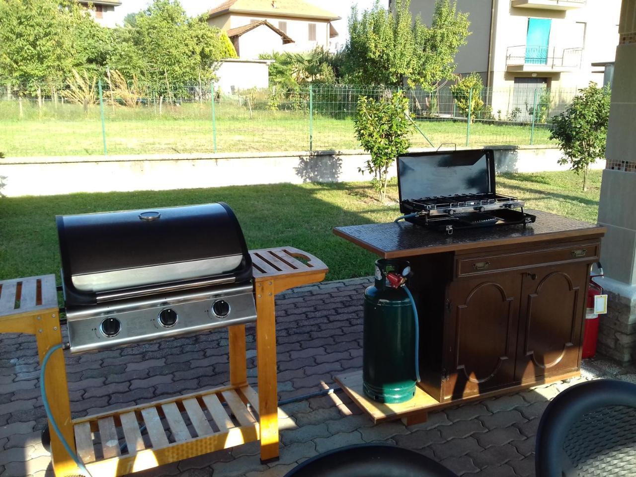 Eli'S House Apartment Bolzano Novarese ภายนอก รูปภาพ